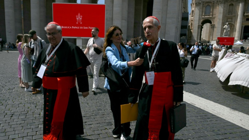 A quatro dias do conclave, cardeais continuam com reuniões preparatórias