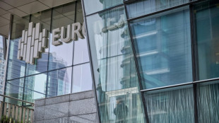 La Bourse de Paris en hausse en attendant un nouveau Premier ministre