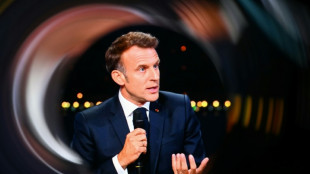 Macron promete "prohibir" las redes sociales a menores de 15 años en Francia