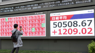 Borsa: Tokyo spinge l'Asia, il mercato scommette sul taglio Fed