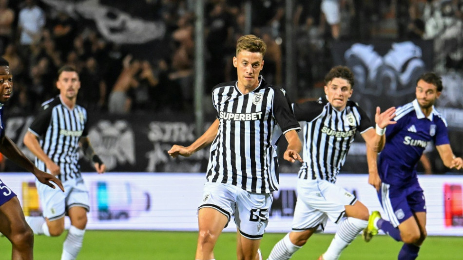 BVB verpflichtet griechischen Offensivspieler Konstantelias