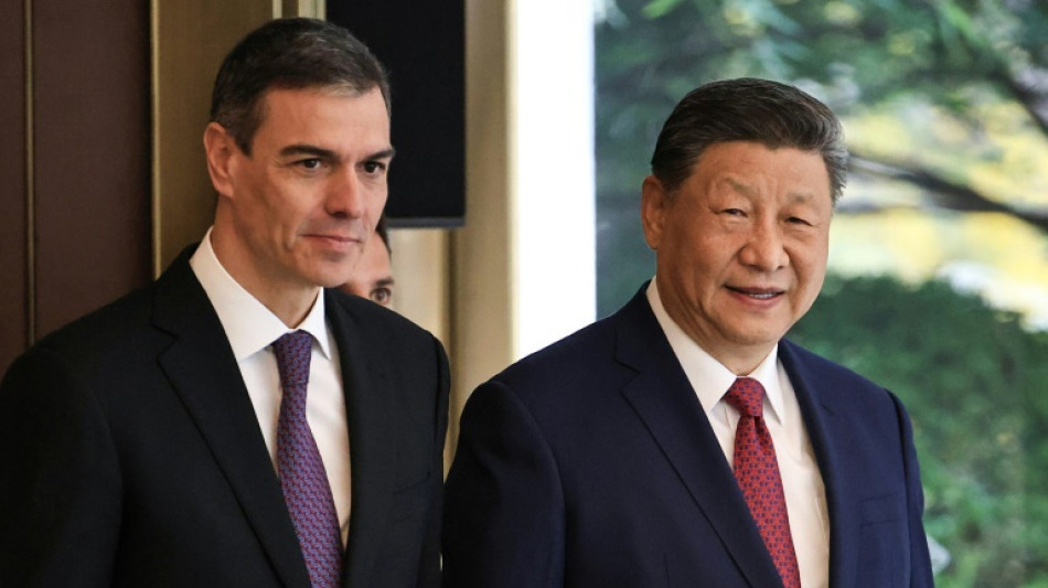 Guerre commerciale: Xi appelle l'UE à "résister ensemble", les marchés reprennent leur souffle