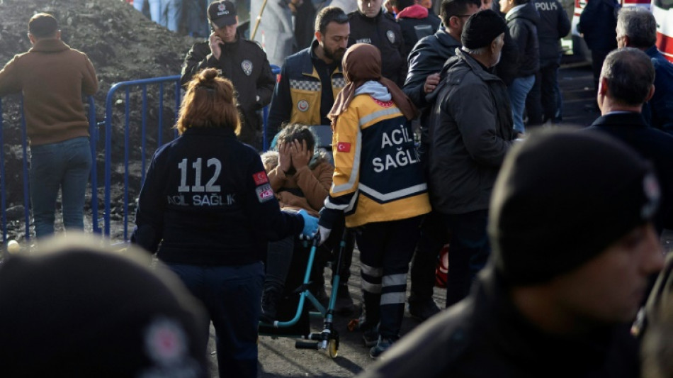 Au moins 40 morts apr&egrave;s une explosion dans une mine en Turquie 