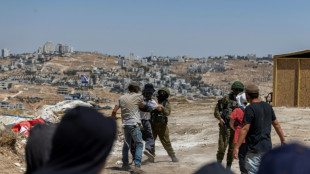Colonos israelenses na Cisjord&acirc;nia atacam jornalistas da AFP