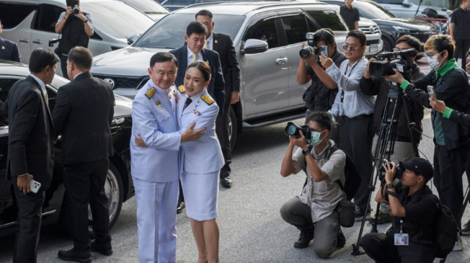 Thaïlande: journée cruciale au tribunal pour les Shinawatra