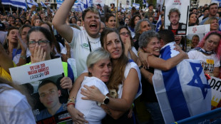 'Matan, meu amor, a guerra acabou!', celebra mãe de refém israelense libertado de Gaza