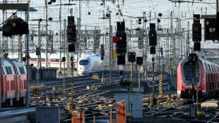 Brand an Bahnstrecke bei Hannover: Polizei schließt Anschlag nicht aus