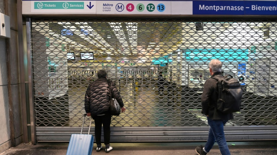 Retraites: les opposants engagent l'&eacute;preuve de force dans la rue