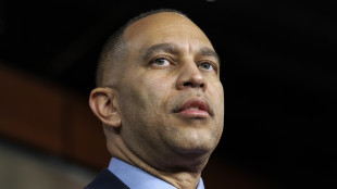 Leader dem, Trump spregevole e squilibrato per video Obama-scimmie