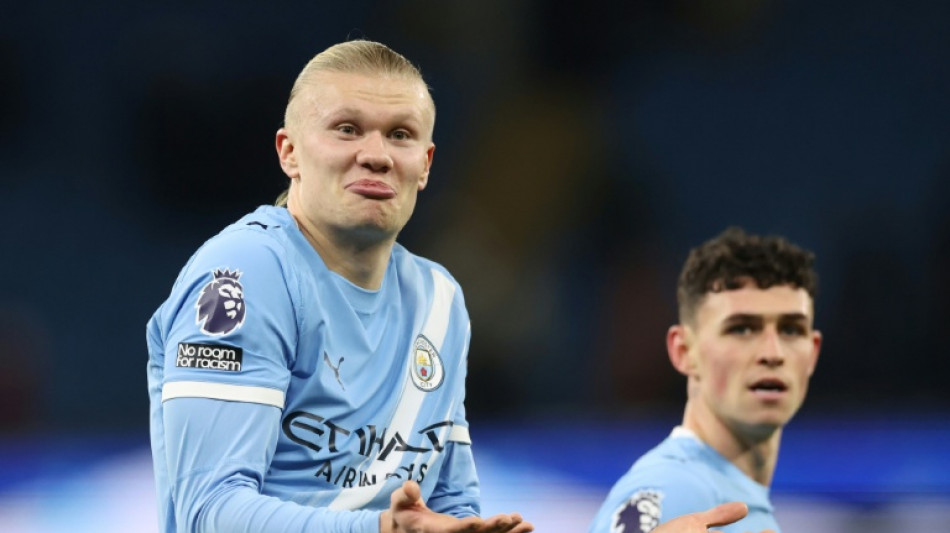 Angleterre: City met la pression sur Arsenal, Liverpool encha&icirc;ne, Chelsea patine