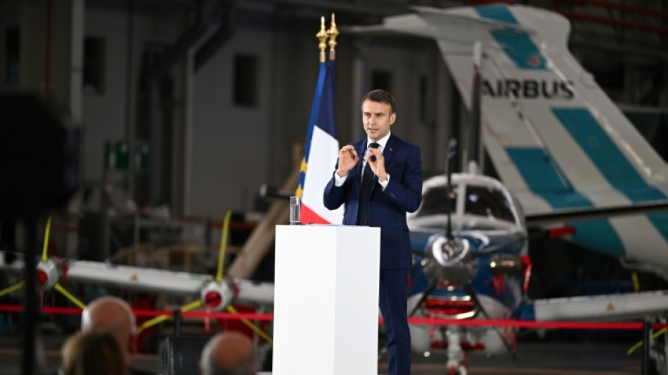 Décarbonation, IA: Macron veut "accélérer" les investissements dans l'innovation