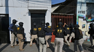 Crime wave propels hard-right candidate toward Chilean presidency