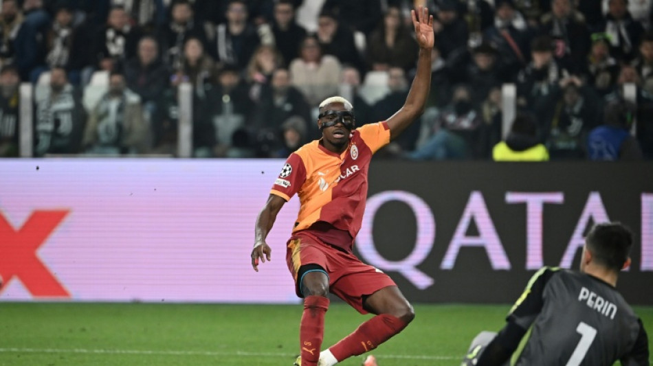Galatasaray survive Juve scare to squeeze into Champions League last 16