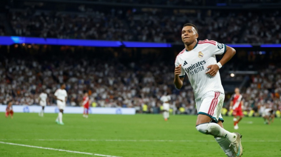 Com 2 de Mbapp&eacute;, Real Madrid goleia Rayo Vallecano no Espanhol