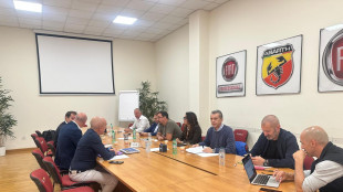 Stellantis, al via il confronto con i sindacati
