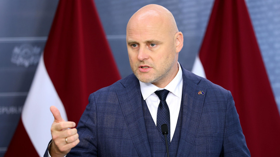 Riga, 'sulle sanzioni vogliamo soluzioni ma pressione su Mosca non pu&ograve; diminuire'