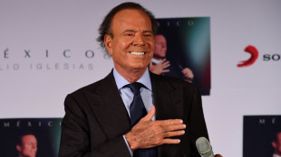 La star espagnole Julio Iglesias accus&eacute;e d'agressions sexuelles et de viols par deux ex-employ&eacute;es