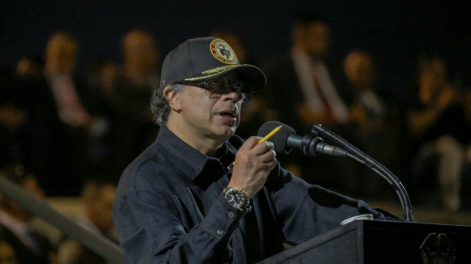 'Lancheiros bombardeados' achados na Colômbia podem ser dominicanos, diz Petro