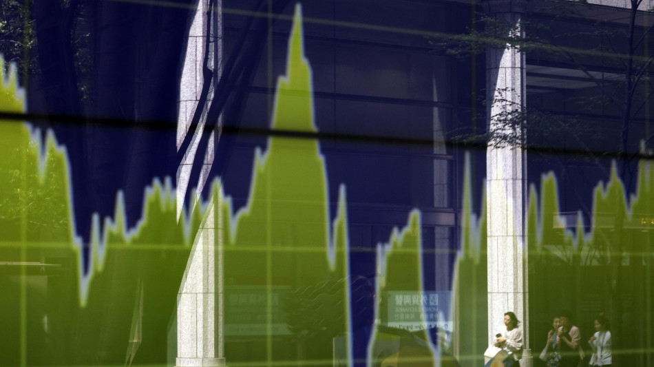 Borsa: Tokyo, apertura in ribasso (-0,30%)