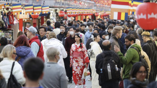 Cina-Giappone, stop ai viaggi per la crisi diplomatica