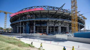 Barcelona adia retorno ao Camp Nou mais uma vez e receberá Valencia em estádio para 6 mil pessoas