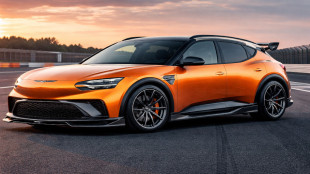 Genesis GV60 Magma vor dem Start